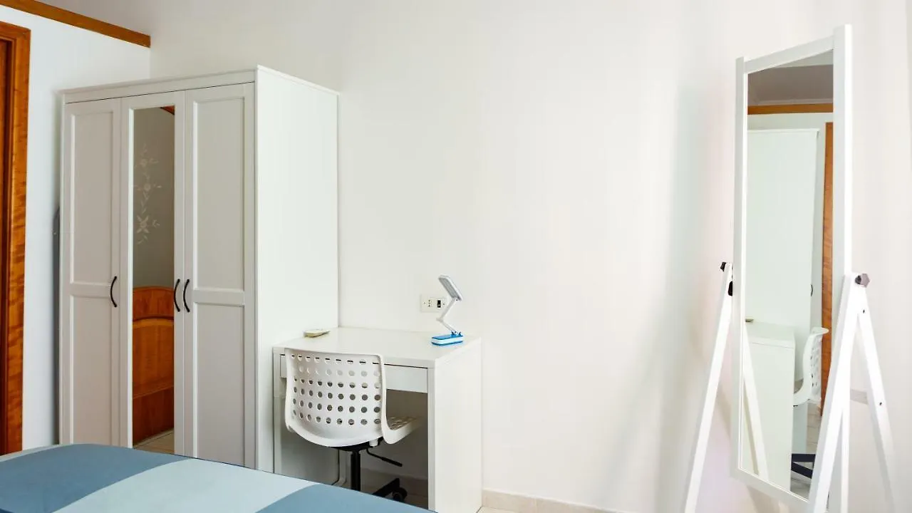 Cantelmo Apartment Nápoles Italia